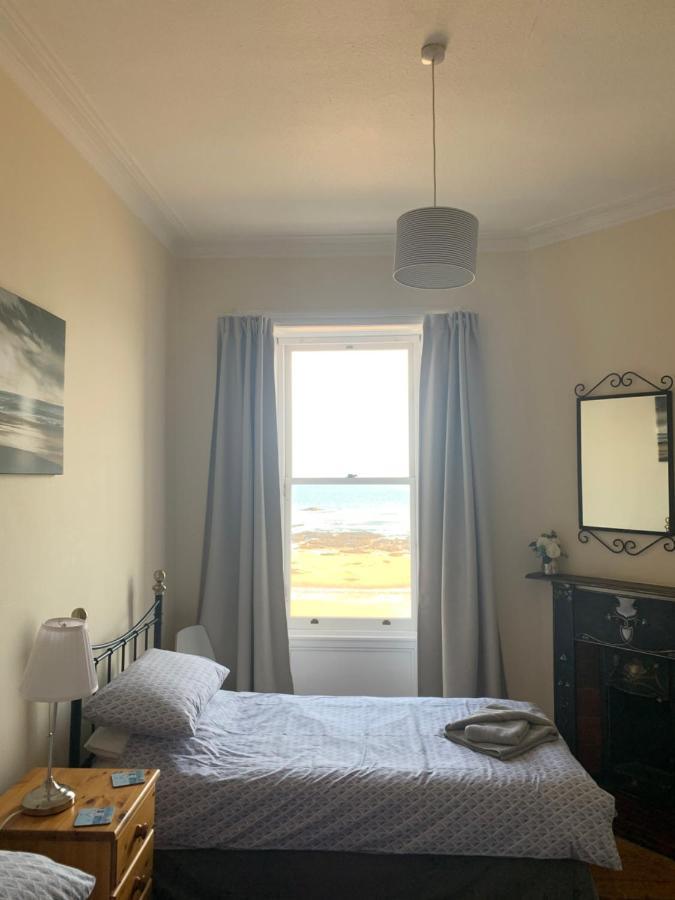 Bass Rock Beachside Flat North Berwick Exterior photo